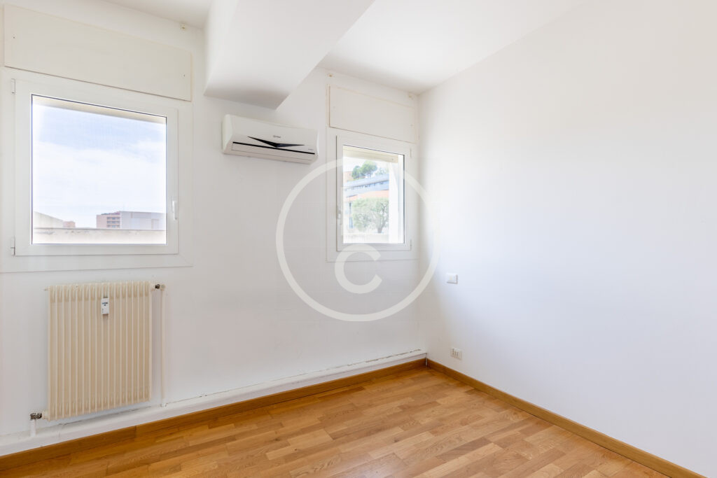 ONE BEDROOM APARTMENT - MIXED USE