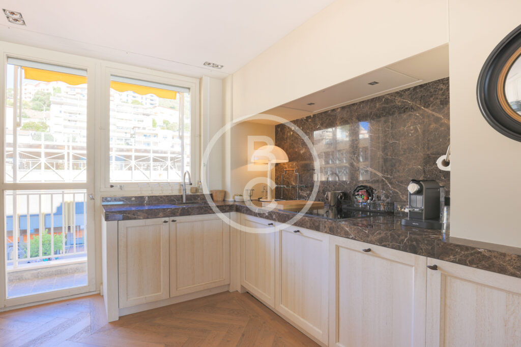SPACIOUS 3 ROOMS