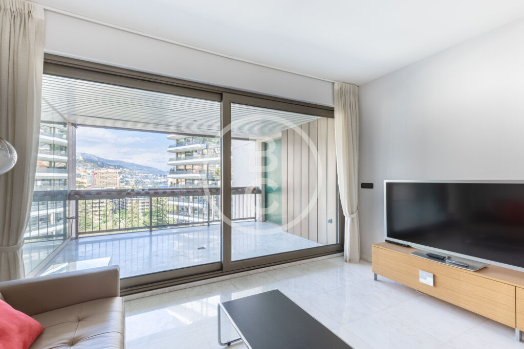 2-BEDROOM APARTMENT IN A PRESTIGIOUS RESIDENCE
