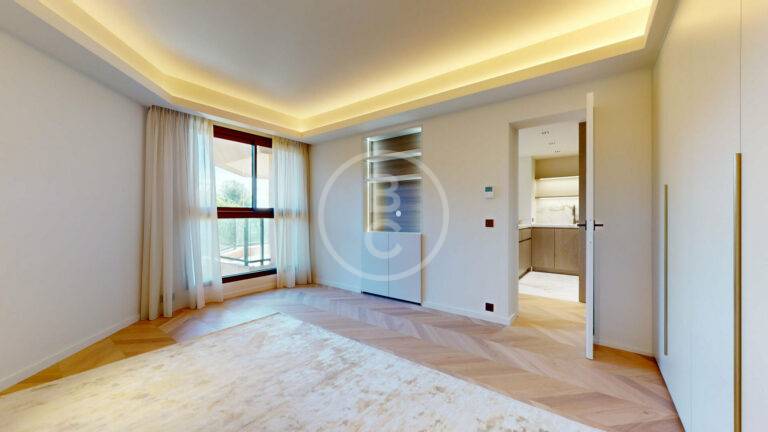 MAGNIFICENT 2 ROOMS SEA VIEW