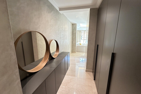 BEAUTIFUL STUDIO WITH ALCOVE IN FRONT OF A LUXURY NEW BUILDING
