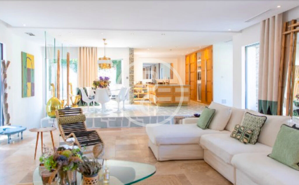 VILLA STONE & LAGOON