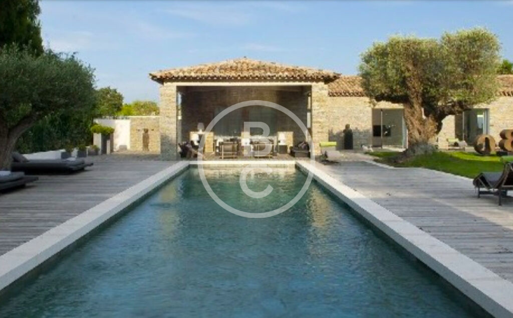 VILLA STONE & LAGOON