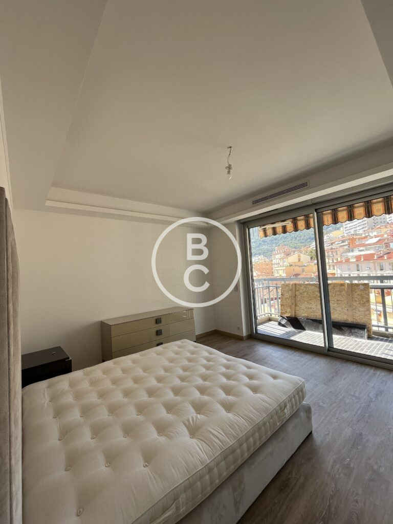 VERY NICE APARTMENT COMPLETELY RENOVATED