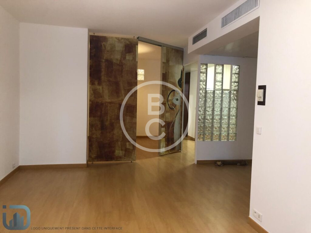 3/4 ROOMS TO RENOVATE