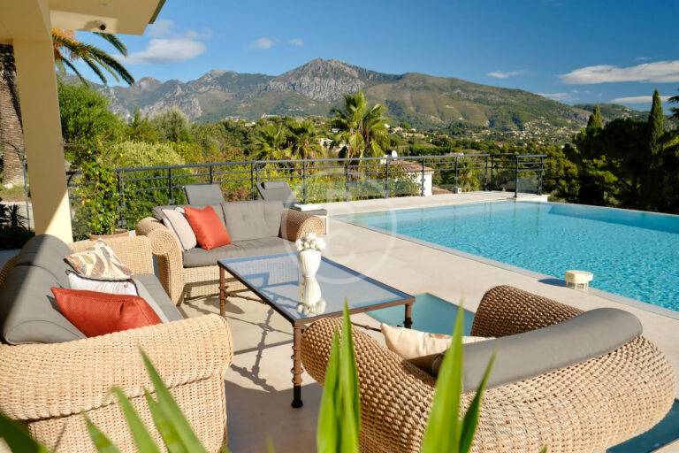 VILLA EUPHORIA