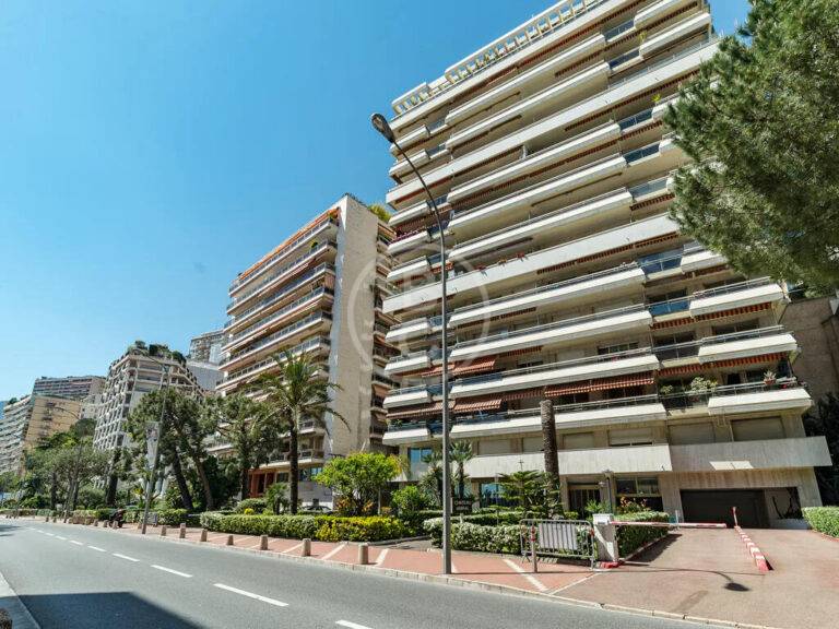 PARKING FOR SALE ST ROMAN DISTRICT