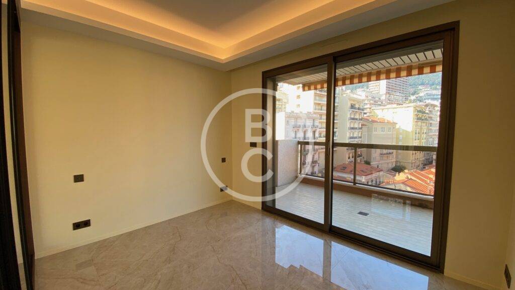 SUBLIME 1 BEDROOM APARTMENT CENTRAL RENOVATED