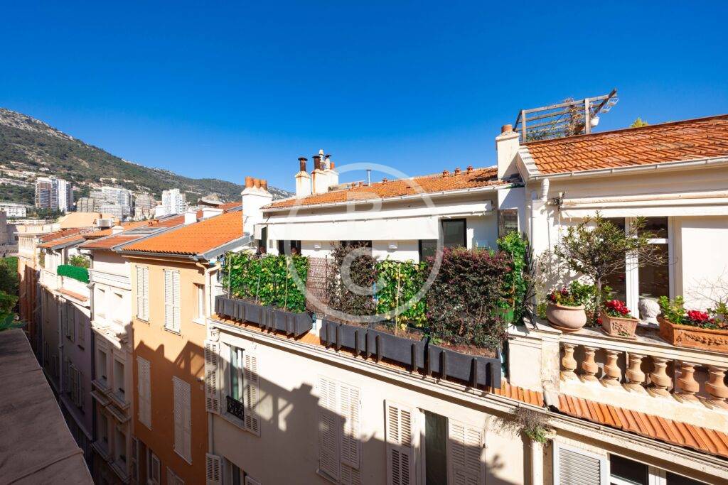 MAGNIFICENT 3 ROOM RENOVATED