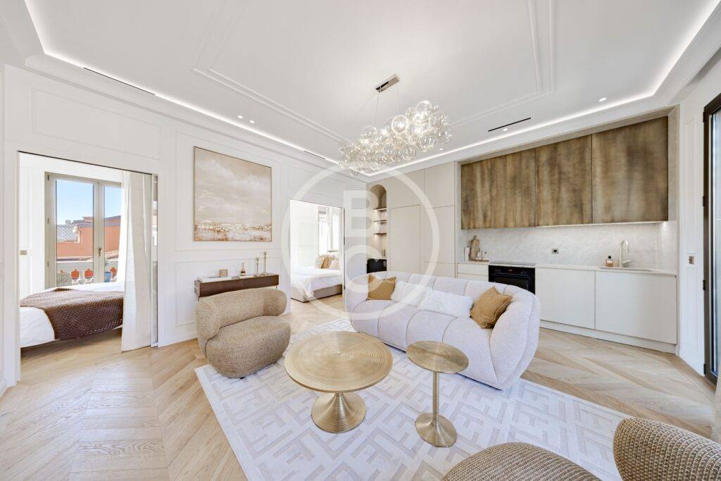 MAGNIFICENT 3 ROOM RENOVATED