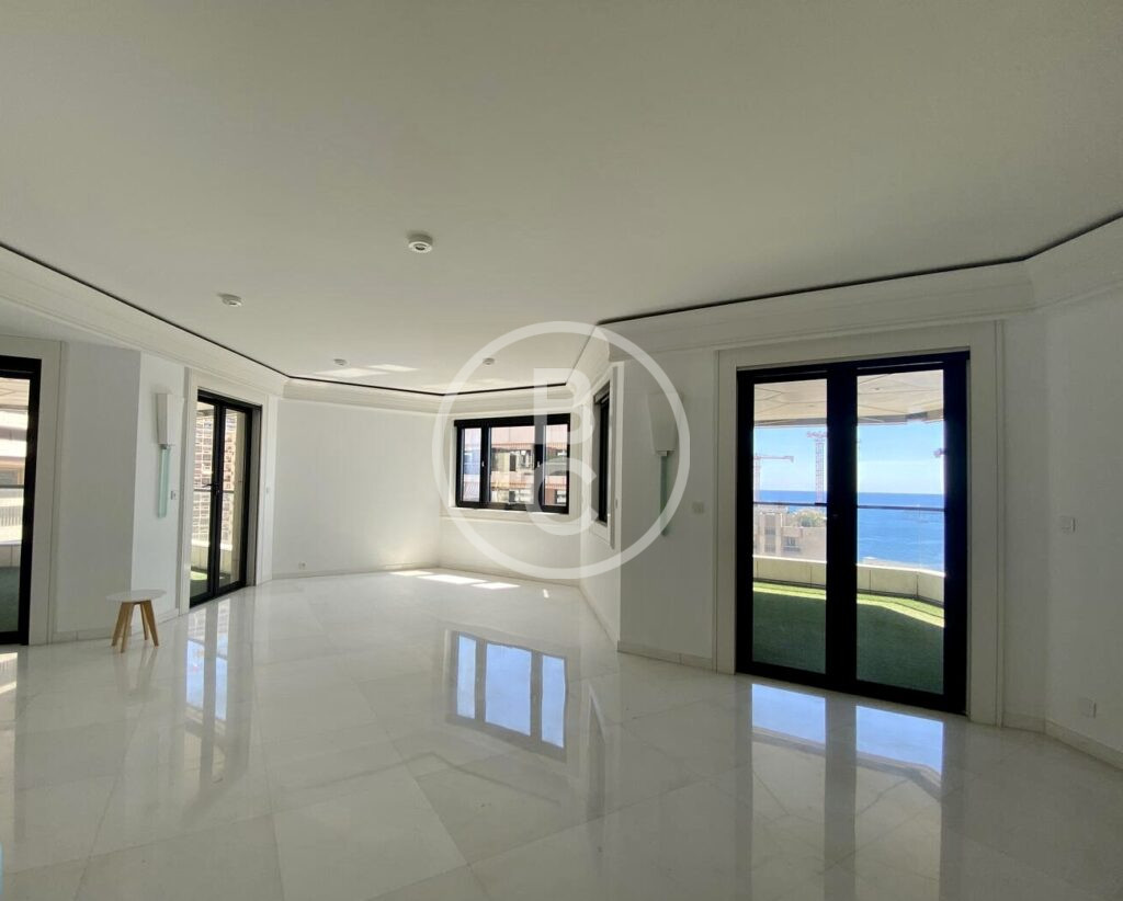 LARGE 5 ROOMS