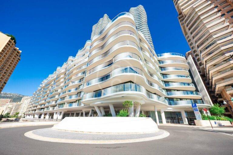 3-BEDROOM APARTMENT IN A PRESTIGIOUS RESIDENCE