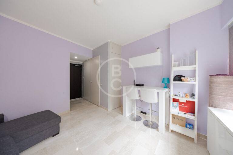STUDIO - IDEAL PIED-À-TERRE