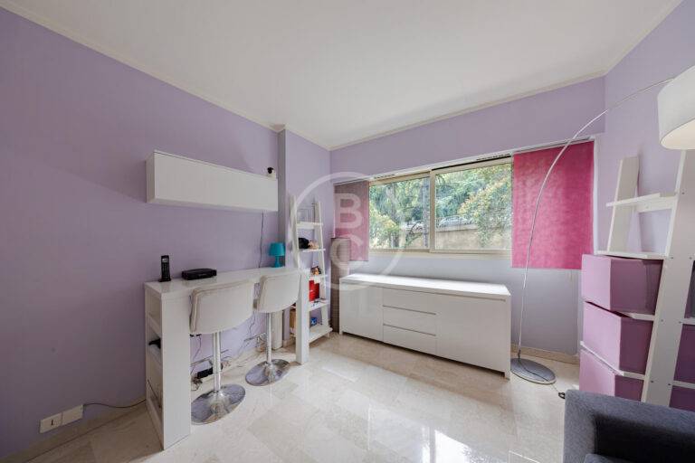 STUDIO - IDEAL PIED-À-TERRE