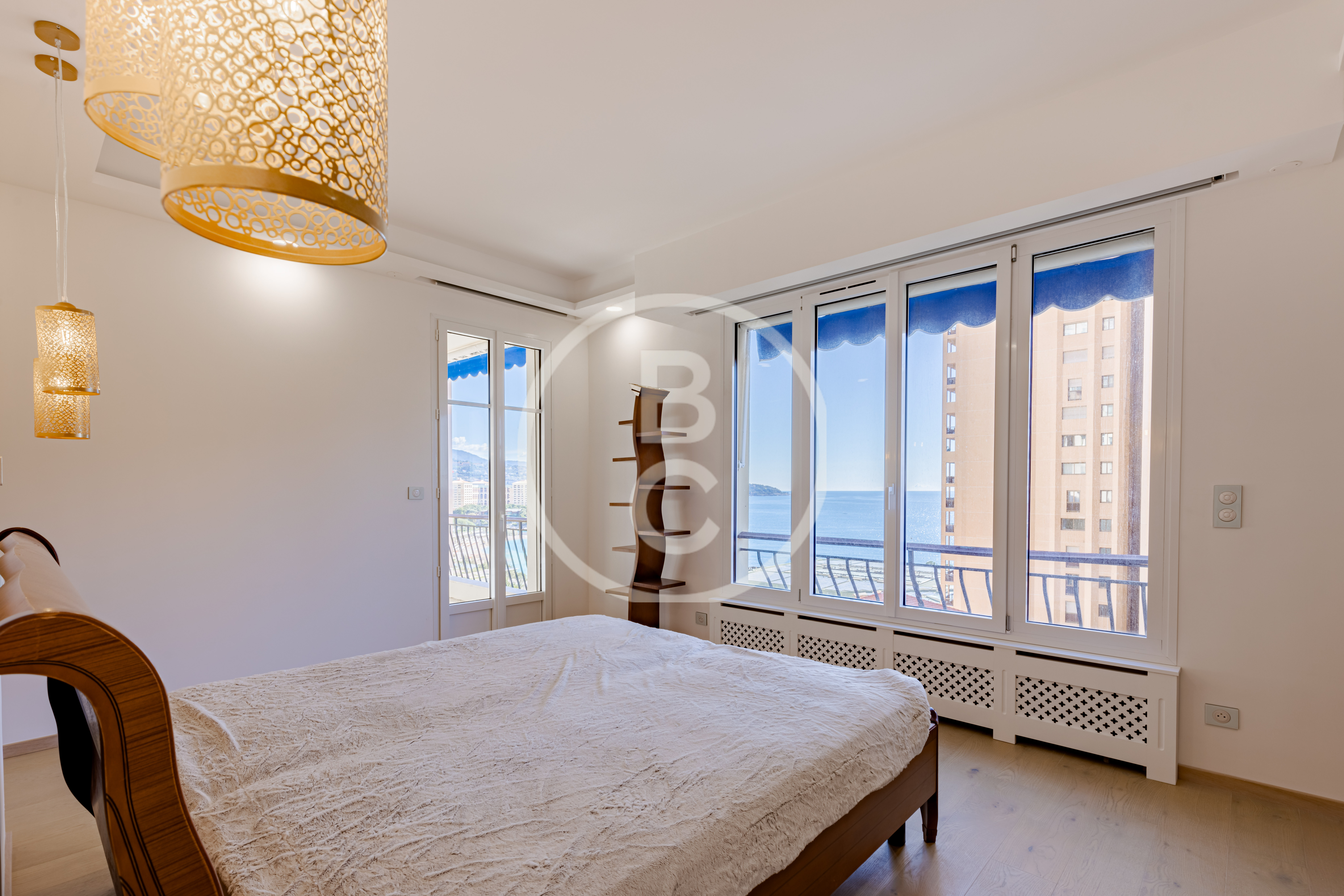 3 BEDROOM RENOVATED – SEA VIEW
