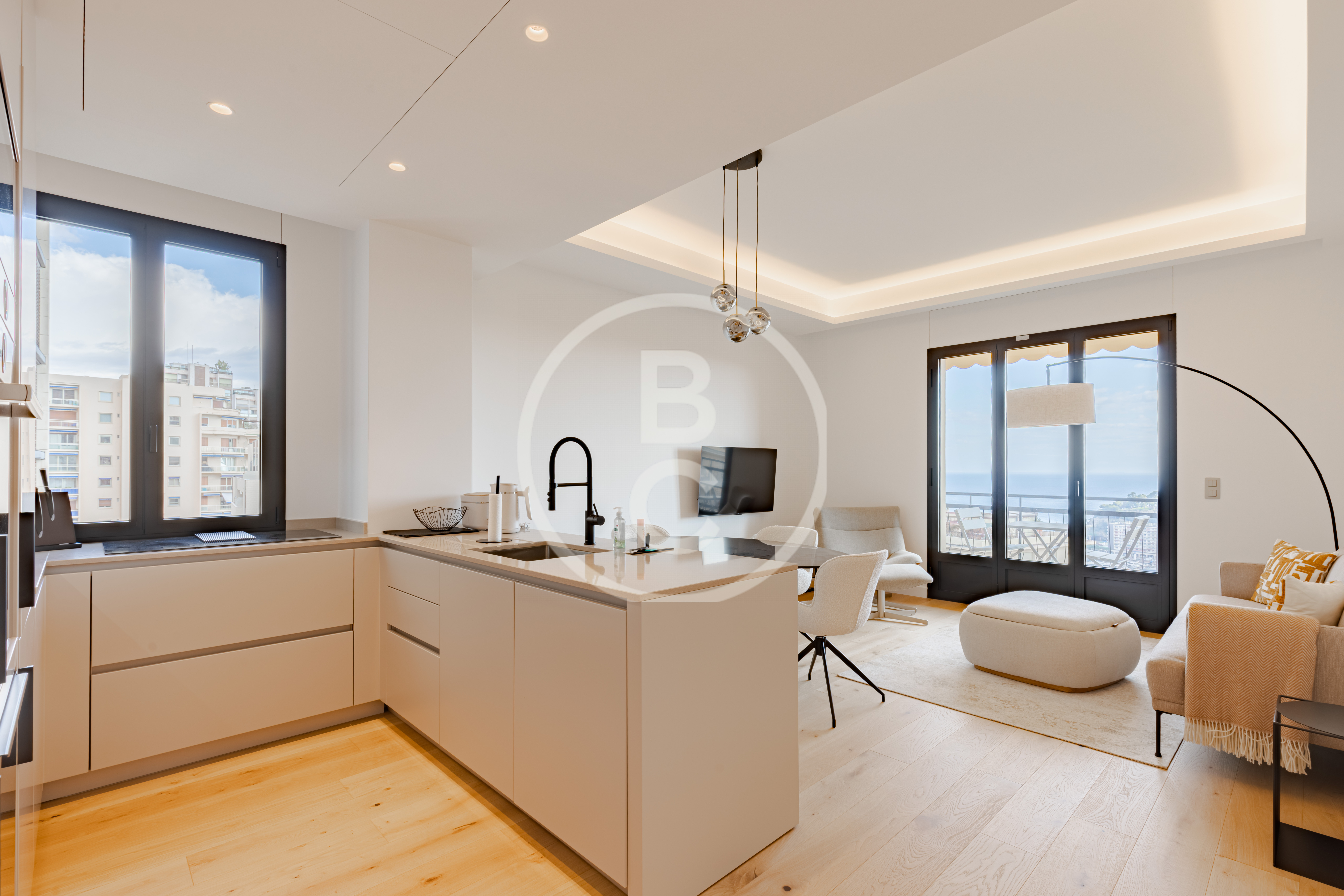 MAGNIFICENT 2 BEDROOM RENOVATED