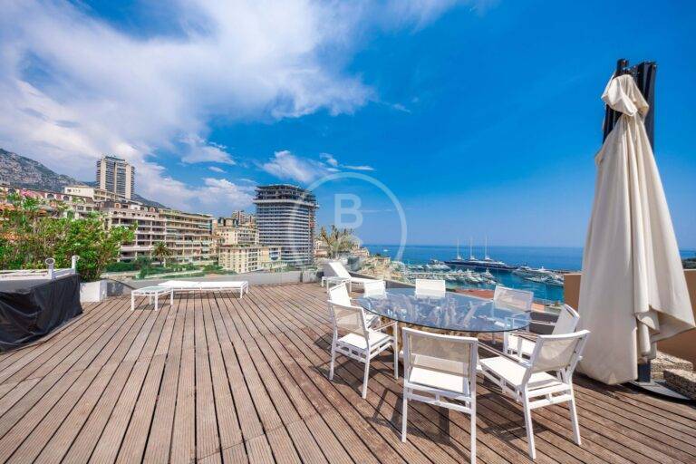 Exceptional Triplex with Panorama of Monaco