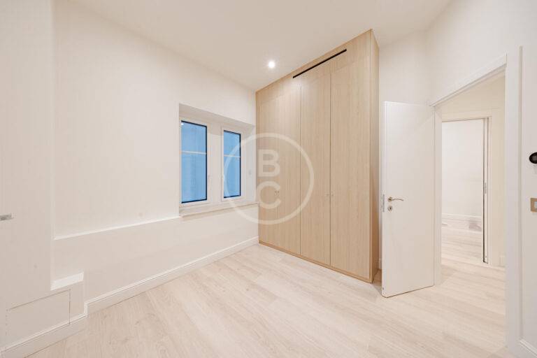 ELEGANT RENOVATED TWO-BEDROOM APARTMENT JUST STEPS FROM THE CASINO