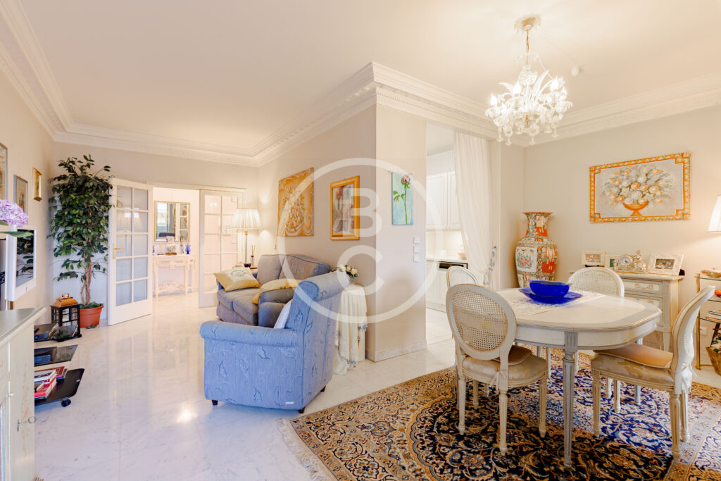 2/3 BEDROOM APARTMENT