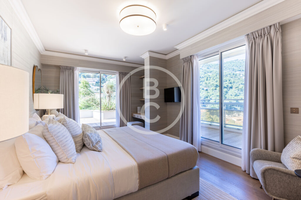 STUNNING 5 ROOMS