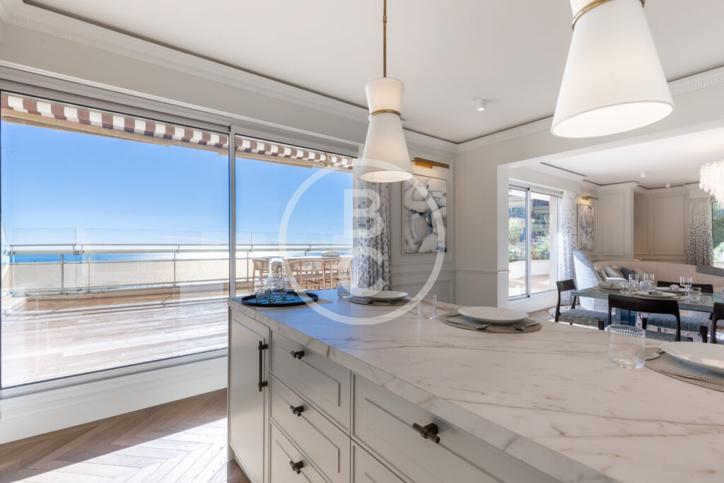 STUNNING 5 ROOMS