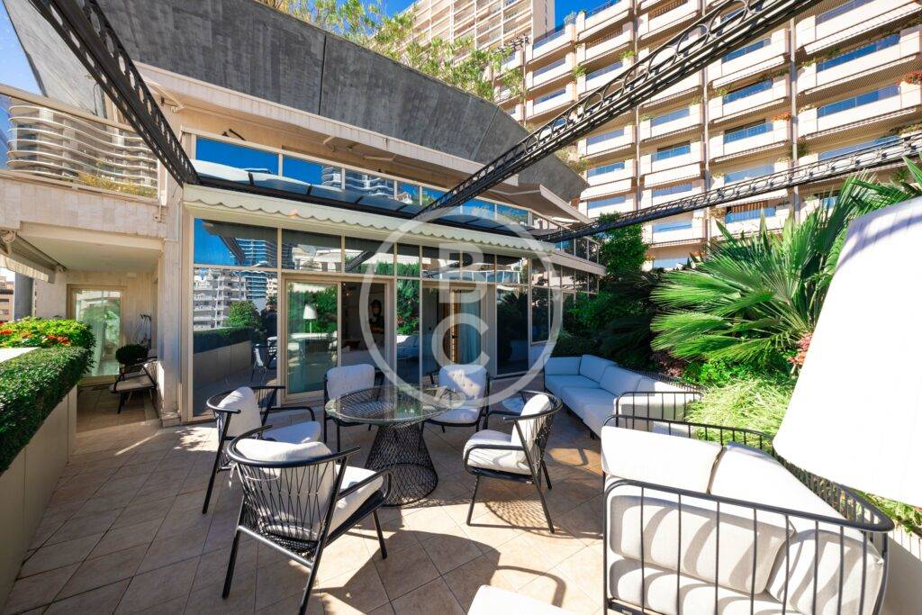 MAGNIFICENT RENOVATED PENTHOUSE